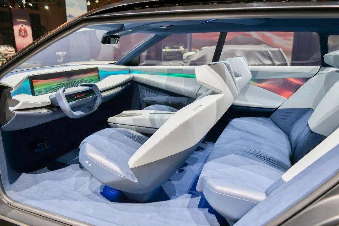 日产艾睿颂、全新Passat、全新普拉多曝光合资品牌开启绝地反击(图4)