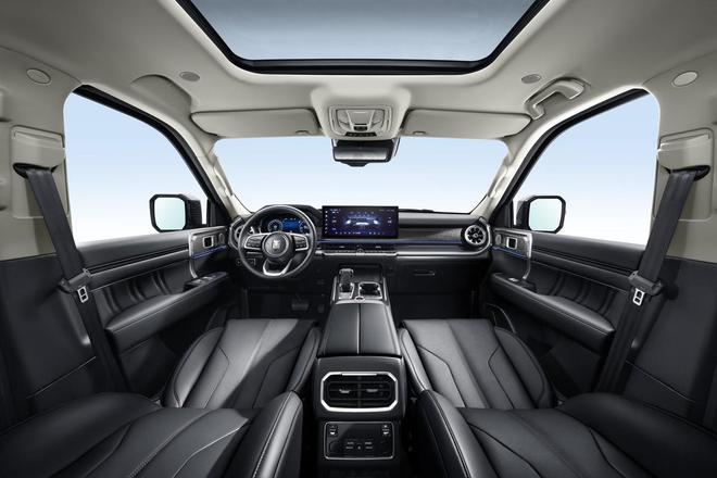 【e汽车】坦克品牌的又一“王炸”观坦克400 Hi4-T有感(图6)