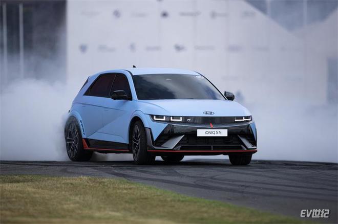 现代汽车推出N品牌首款量产高性能电动车IONIQ 5 N(图7)