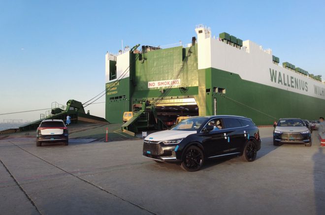 昨天孤独的比亚迪栉风沐雨今天在一起的中国品牌共赴山海(图9)