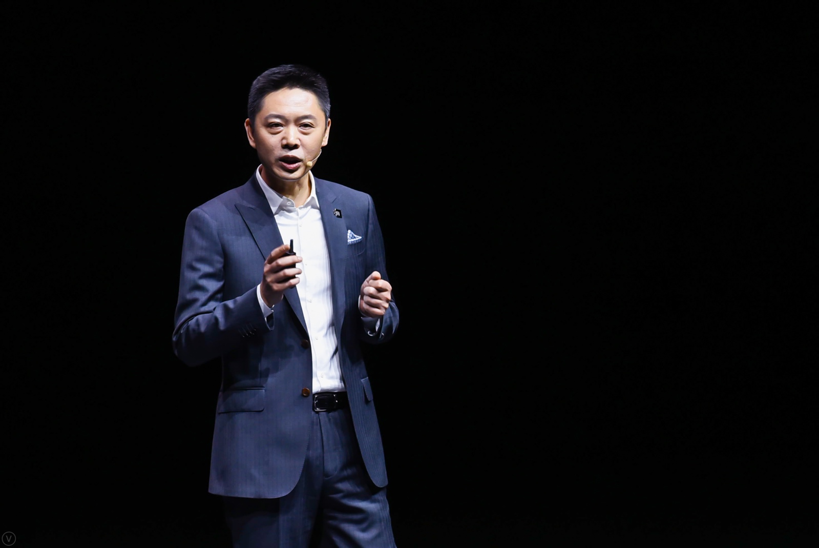 HI品牌首发华为亮剑智能汽车技术领域(图1) HI品牌首发华为亮剑智能汽车技术领域(图1)