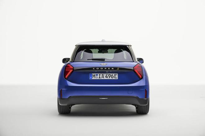 MINI品牌开启电动化进程：电动MINI Cooper主打极简设计与数字化体验(图3)
