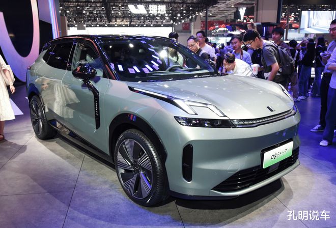 领克08本月将上市入门输出381马力插电混动配无框门(图3)