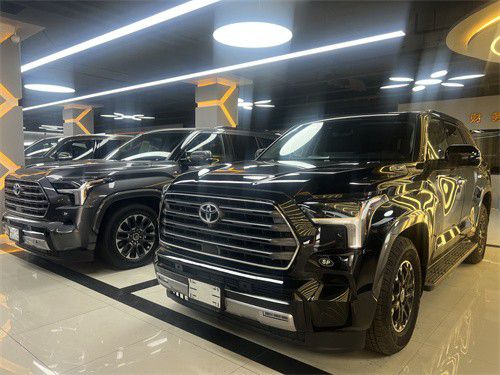 2023款丰田红杉35T强劲的动力输出(图8)