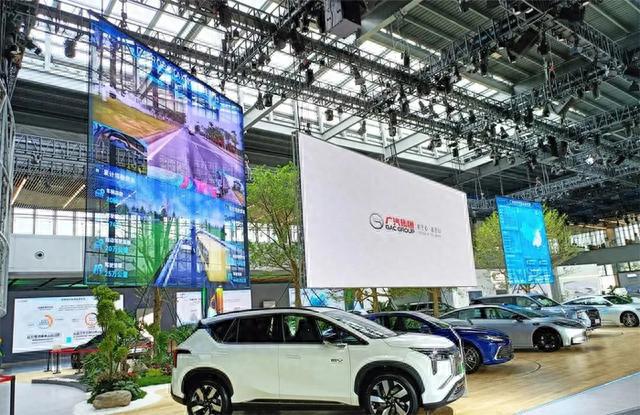 雷曼康硕展1000㎡创意屏闪耀广汽科技馆(图4)