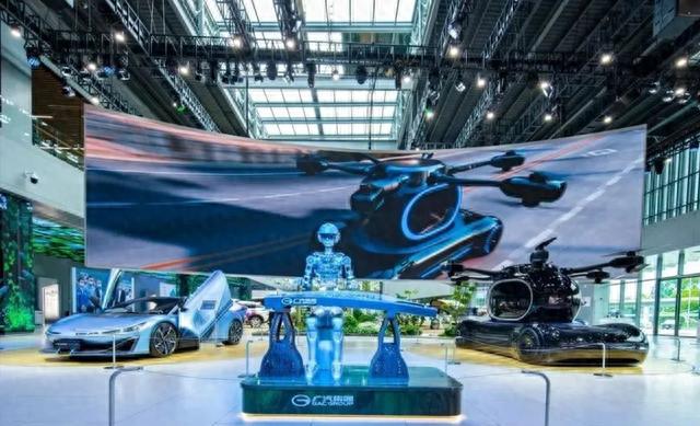 雷曼康硕展1000㎡创意屏闪耀广汽科技馆(图10)