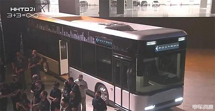 推出电动汽车品牌Foxtron 富士康正式发布3款新车(图4)