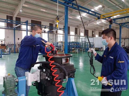 走出去徐工技工教育品牌闪耀丝路！(图3)