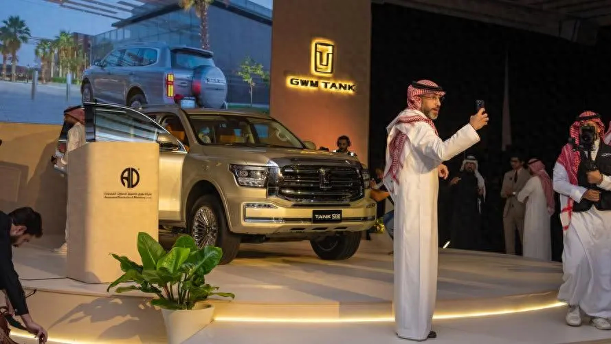 33个月卖出30万辆坦克为何能成中国硬派越野(图8)