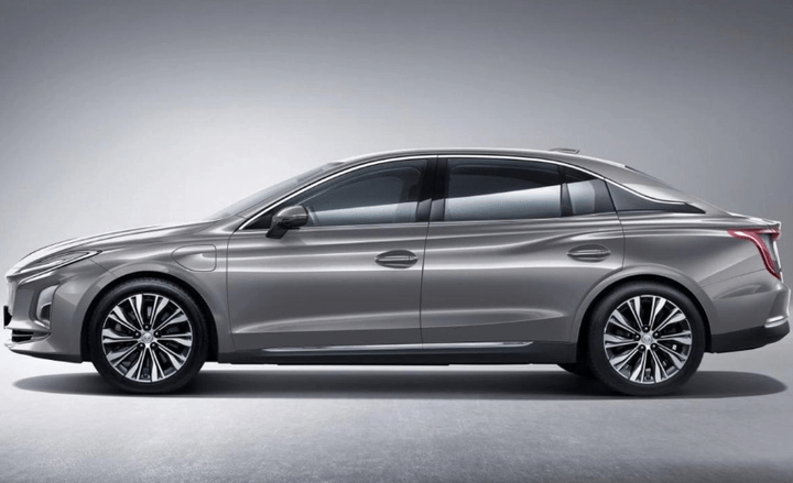 红旗品牌9月销量39000辆纯电E-QM5车型8971辆创月度纪录(图4)