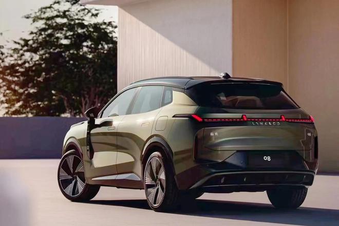 国产又出全新SUV！热度超过大众、丰田输出430马力只要20万起(图4)