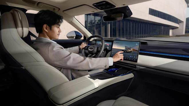 国产又出全新SUV！热度超过大众、丰田输出430马力只要20万起(图7)