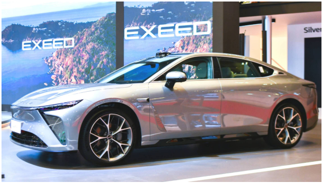 星纪元海外首秀星途高端产品矩阵闪耀日内瓦车展(图4) 星纪元海外首秀星途高端产品矩阵闪耀日内瓦车展(图4)