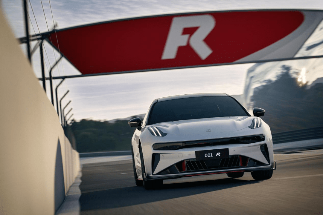 当车企遇上亚运看极氪如何抓流量密码破圈(图10)