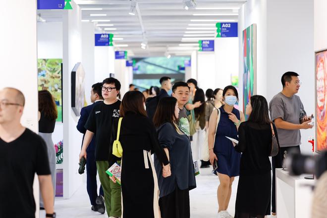 上海老牌艺博会品牌输出大湾区激活艺术市场与设计之都的共振(图1)