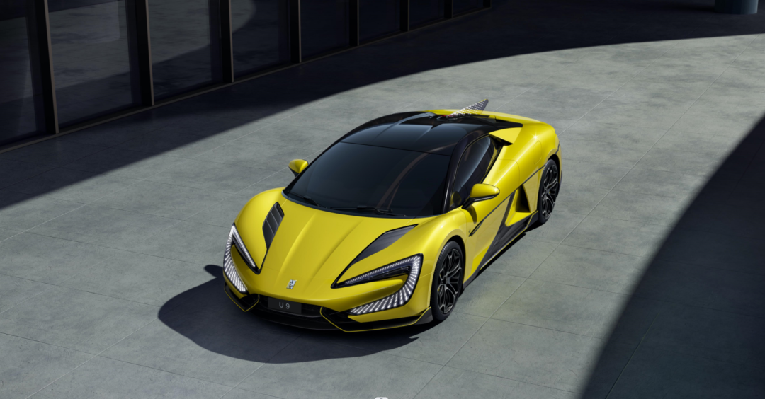 新车 比亚迪高端品牌“仰望”正式发布以技术开拓百万级新能源汽车市场(图6)