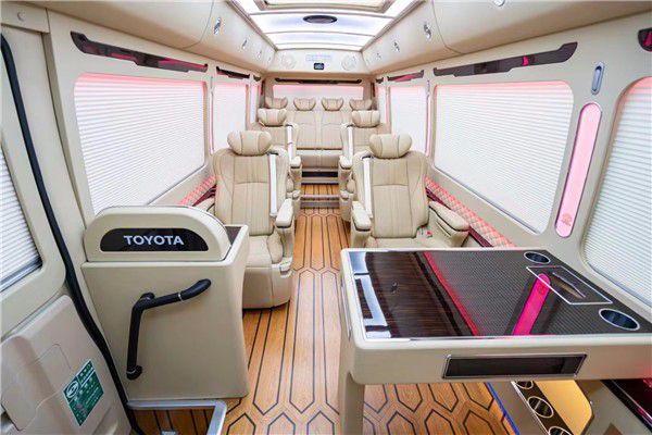 一汽丰田考斯特12座报价 现车高配优惠(图4)