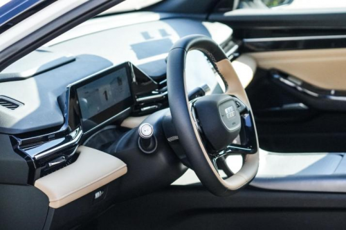 吉利银河L6征战2023混合动力汽车极限挑战赛获双冠同级“优等生”不负众望(图6)