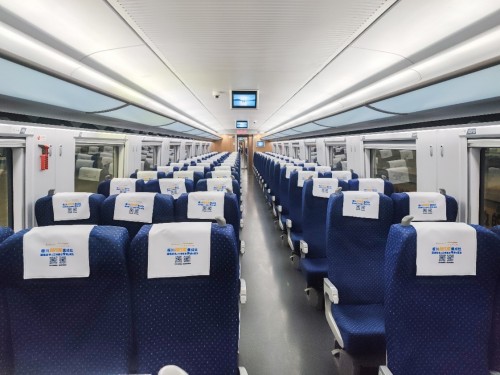 板川超性能集成灶成都局列车广告上线！助力品牌双十一赋能终端销售(图5)