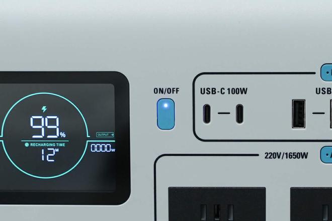 峰值输出功率2700WEHOM 1650W便携式户外电源拆解(图3)