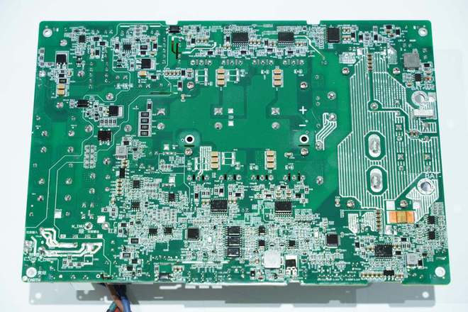 峰值输出功率2700WEHOM 1650W便携式户外电源拆解(图20)