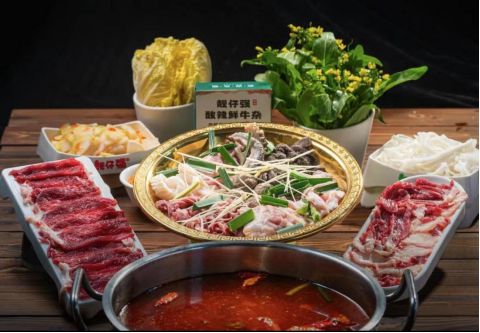 火锅洗牌加速细分赛道却杀出黑马！有品牌1年开店200(图6)