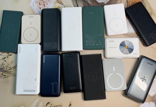 自带线充电宝哪个牌子质量好性价比高？口碑最好自带线充电宝(图1)