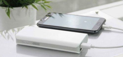 自带线充电宝哪个牌子质量好性价比高？口碑最好自带线充电宝(图3)