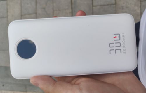 自带线充电宝哪个牌子质量好性价比高？口碑最好自带线充电宝(图6)